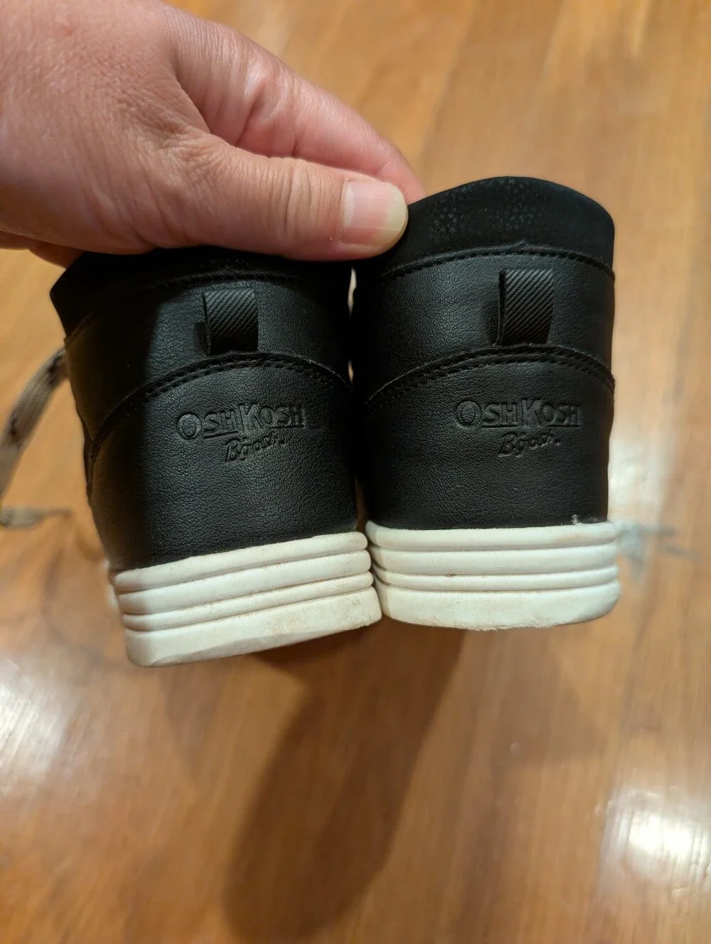 Toddler 🖤🤎 Black and Tan High-Top Sneakers